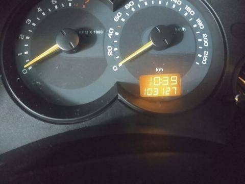 Imagem 4 de 9 de Chevrolet Classic 1.0 Mpfi Ls 8v Flex 4p Manual