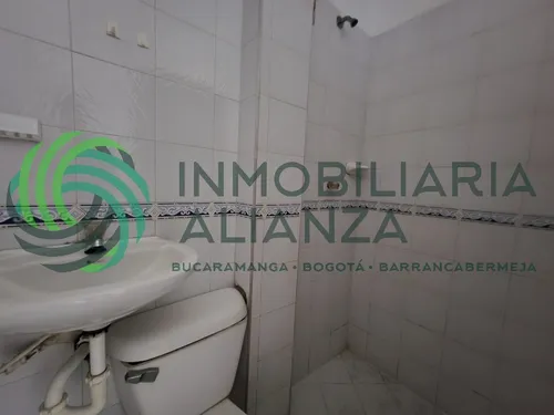 Apartamento En Arriendo En Halcon De Granada. Cod A17032