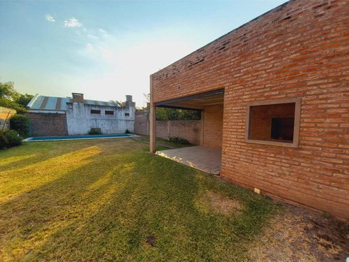 Imagen 6 de 6 de Terreno C/piscina Y Quincho En Venta - Sauce Viejo