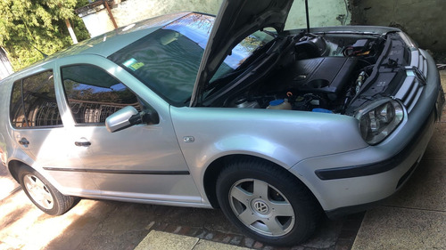 Volkswagen Golf 1.6 Comfortline