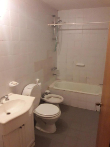 Departamento En Venta - 2 Dormitorios 1 Baño - 53mts2 - Avellaneda