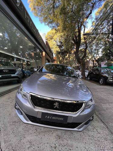Imagen 7 de 20 de Peugeot 301 2018 1.6 Allure