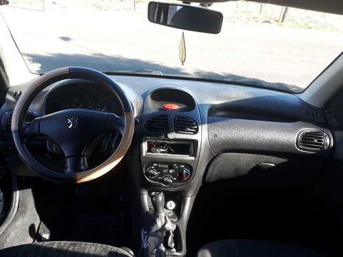 Imagem 9 de 10 de Peugeot 206 Sw 2008 1.4 Presence Flex 5p