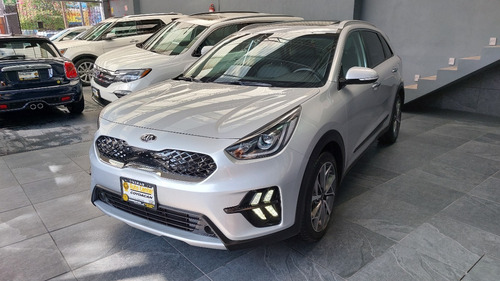Imagen 3 de 15 de Kia Niro Ex Hibrida 2020