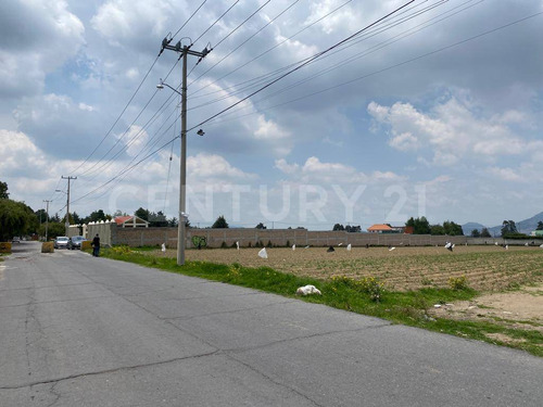 Terreno En Venta En Capultitlán, Toluca, Estado De México