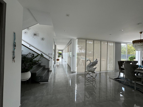 Venta Espectacular Y Lujosa Casa En Rozo