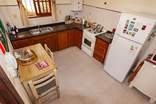 Imagen 8 de 14 de San Lorenzo 2048 00 04