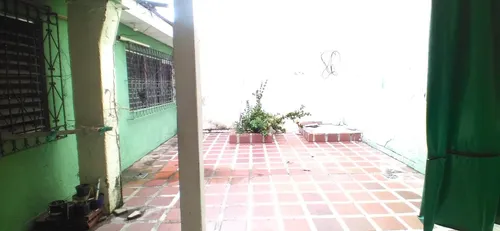 Casa Comercial Muy Amplia Con Excelente Ubicación Cod. 56124