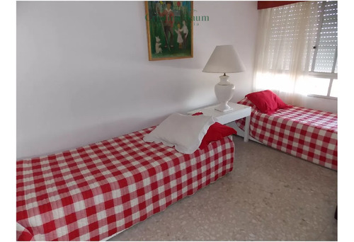 Apartamento En Primera Fila !!! , Oportunidad !!!! Construccion Pintos Risso