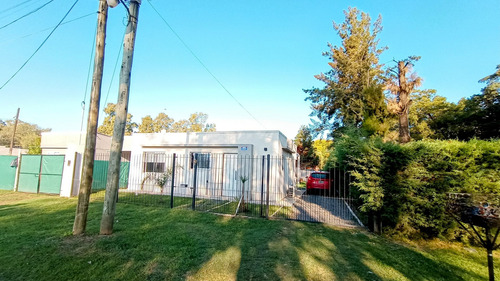 Venta/permuta Casa Quinta 3 Ambientes Con Pileta