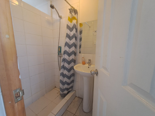 Se Vende Hostal Con Local Comercial Av Rendic Centro Norte
