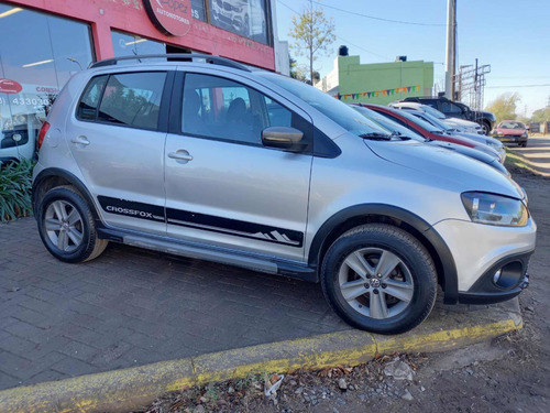 Imagen 3 de 11 de Volkswagen Crossfox 1.6 Highline 2011