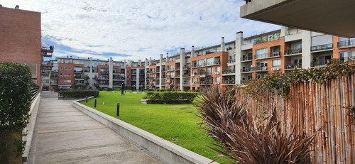 Venta Departamento En  Beccar Plaza Ii 4 Ambientes Con Patio Y Cochera