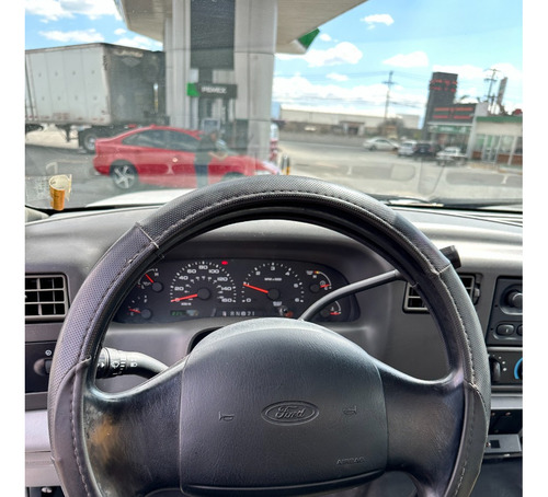 Ford F-450 2002 Grua Canastilla Versalift Telsta 2012