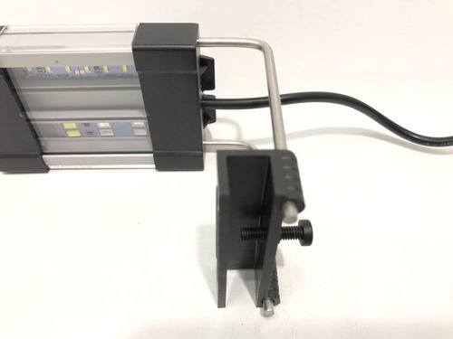 Imagem 4 de 6 de Luminária Led Aquário Eco Betta S10 Bra/azu/ver 10/20cm