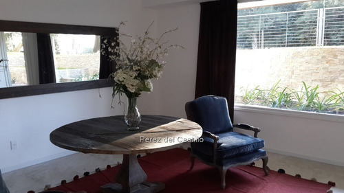 Venta Apartamento Con Carrasco 3 Dormitorios Servicio