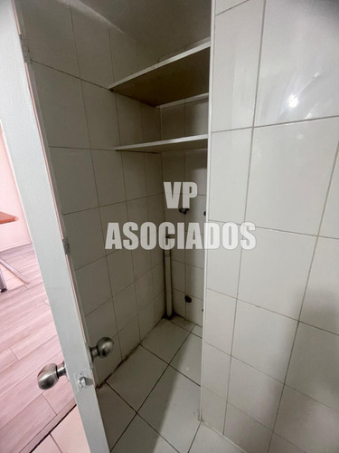 Departamento 2d Y 1b Piso 21 - Metro Ñuble.