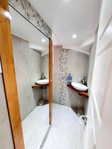 Casa Remodelada Blest Gana La Reina Sin Comisión Oportunidad