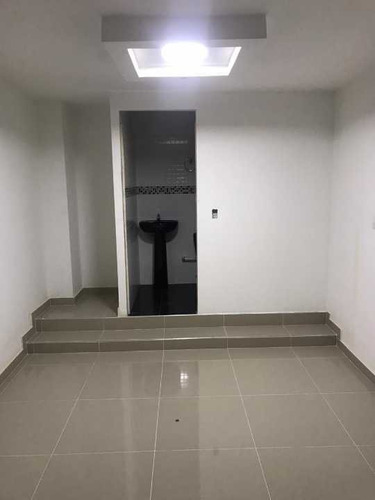 Imagen 17 de 26 de Vendo Casa Barrio Colseguros Cali 3 Pisos
