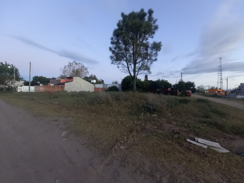 Imagen 8 de 12 de Venta De Lote En Esquina Calle 85 Y 6 Mar Del Tuyu Excelente Zona!!