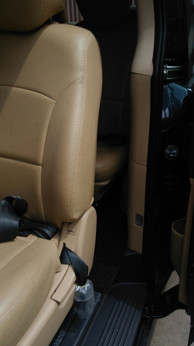 Pisos Jebe Pvc Toyota Hiace Oferta!!!! Envio Gratis!!!!!