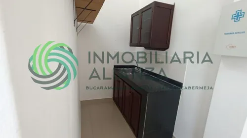 Oficina En Arriendo En La Campana. Cod A13785