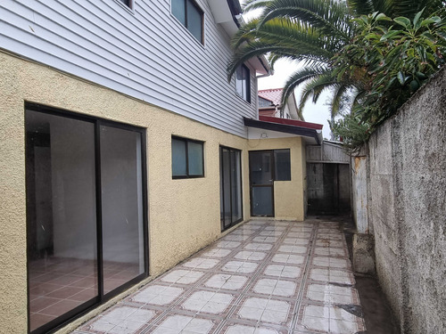 Casa En Calle Arturo Prat Con Sargento Aldea (60103)