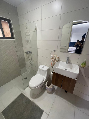 Penthouse En El 7mo Y 8vo Piso, Completamente Amueblado