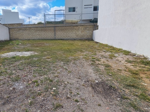 Terreno Residencial Juriquilla Excelente Ubicación 180 M2