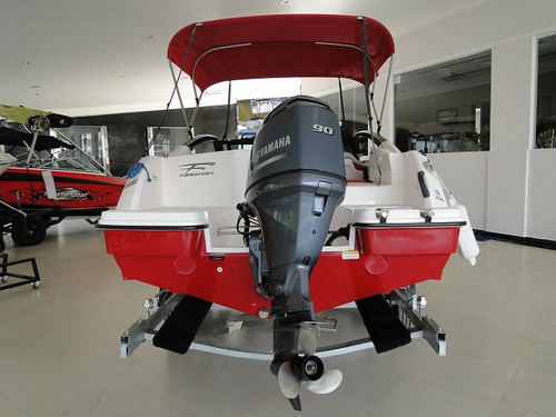 Lancha Focker I9 2014 Apenas 19 Horas