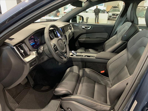 Volvo XC60 2.0 t8 Recharge Ultimate Dark Awd Geartronic
