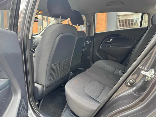 Kia Rio 1.4 Ub Ex Automatico Poco Km Unica Dueña
