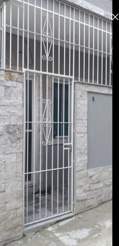 Imagem 2 de 5 de Casa Para Venda Em Rio De Janeiro, Vila Valqueire, 2 Dormitórios, 2 Banheiros - 1025_2-1544428