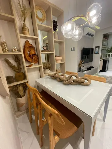 Casa Ampla E Com Bastante Espaço