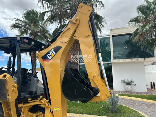 Retroexcavadora Caterpillar 420f 2012