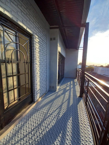Imagen 9 de 11 de Departamento 2 Dormitorios Barrio Sur