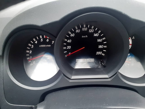 Toyota Hilux V6