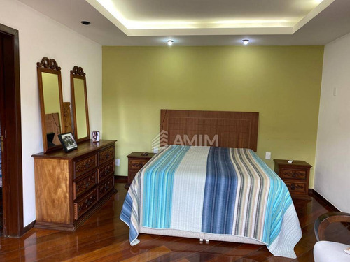 Casa Com 5 Dormitórios À Venda, 350 M²- Pe Pequeno - Niterói/rj - Ca0686