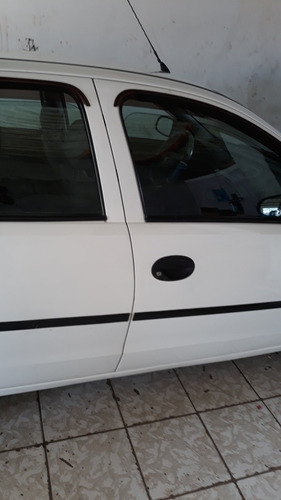 Imagem 13 de 15 de Chevrolet Corsa Sedan 2007 1.0 Maxx Flex Power 4p