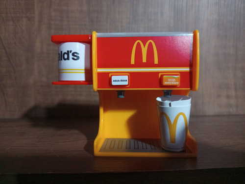 Miniatura Máquina De Bebida Com Apenas 1 Copo Usado (Usado)