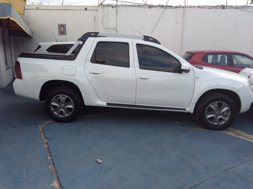 Renault Duster Oroch 1.6 Dynamique 21(fel)
