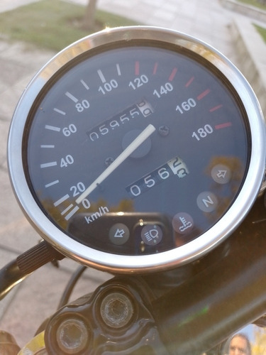 Imagen 12 de 15 de Jawa 350 Bobber