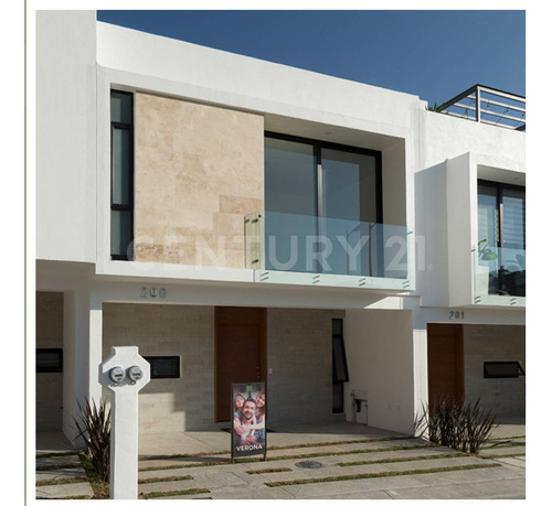 Casa En Venta Dentro De Coto En Vicenza Residencial, Tlajomulco, Jal.