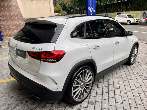 Mercedes-Benz GLA 35 AMG 2.0 CGI GASOLINA 4MATIC SPEEDSHIFT