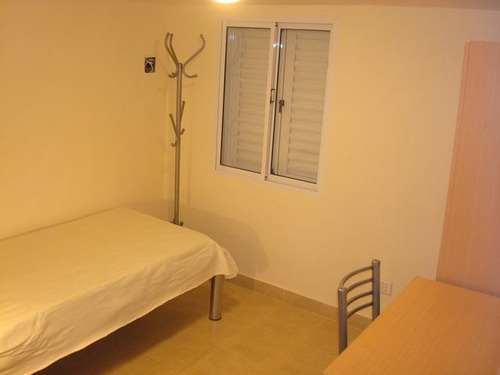 Imagen 5 de 14 de Habitación Individual Grande Para Estudiante $60000 (centro)