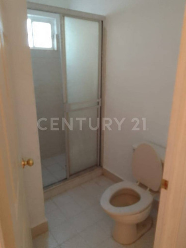 Imagen 21 de 30 de Hermosa Casa En Renta En Quintas San Sebastian. Fraccionamiento Privado