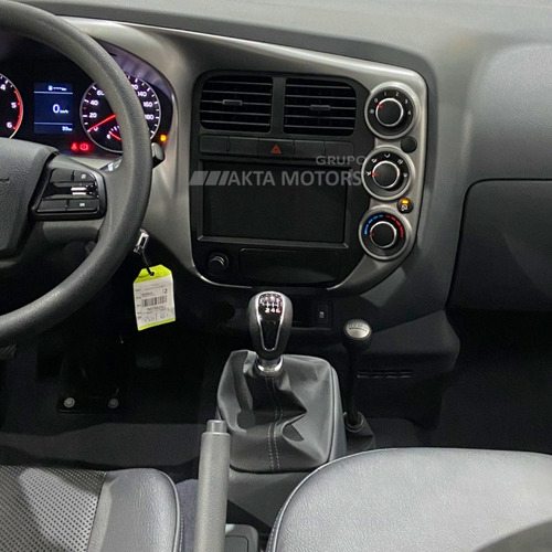 Kia Bongo 2.5 TD DIESEL STD CS 4x4 MANUAL