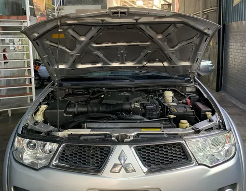 Mitsubishi Montero Gls