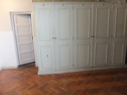Dueño Directo Vende Amplia Casa De 3 Dormitorios En Planta Baja Barrio Jorge Cura, Rosario