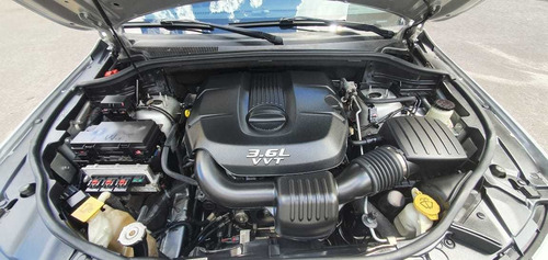 Jeep Grand Cherokee Laredo 4x4 3.6cc